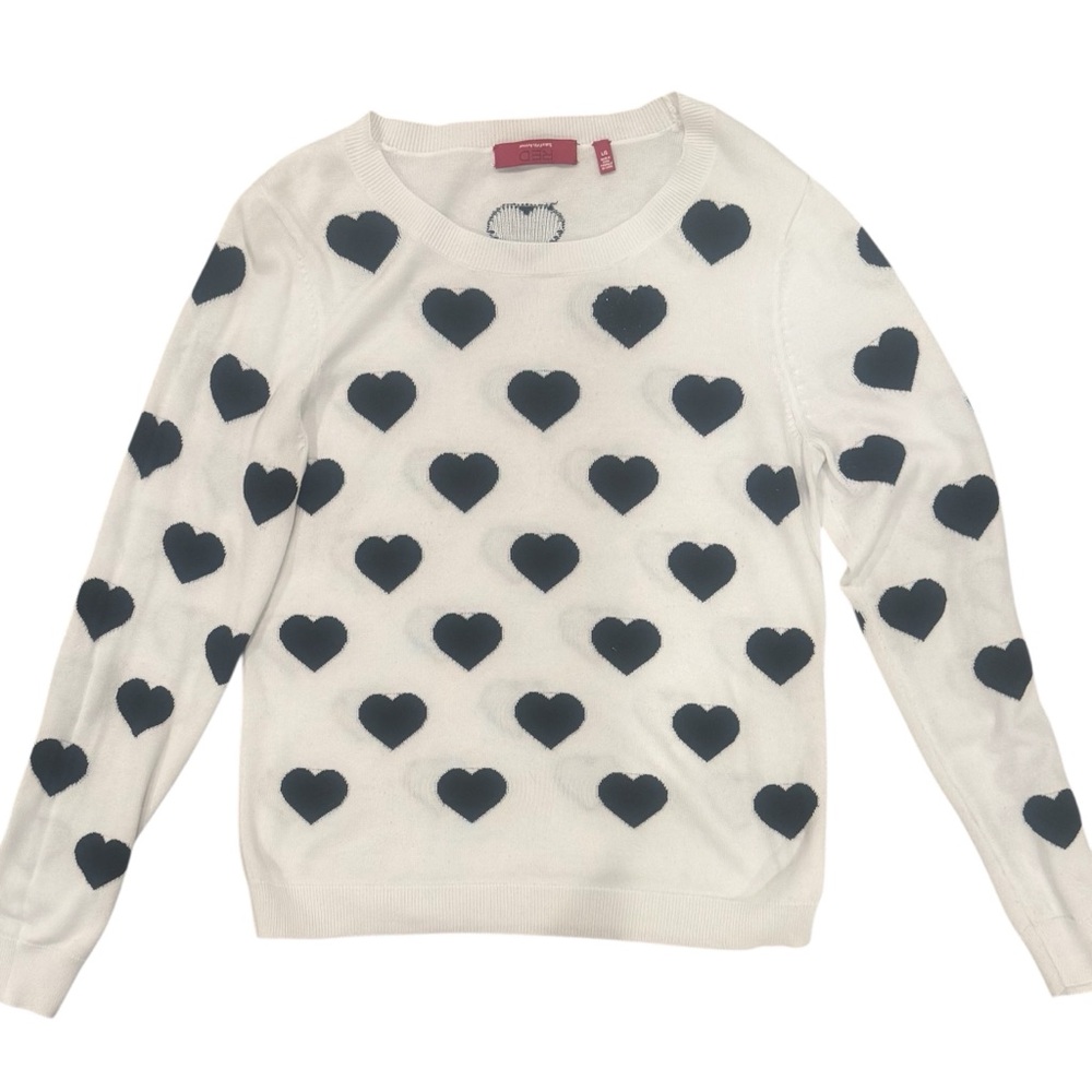 SAKS White L/S Sweater with all over Black Hearts Size Large Valentine’s Day